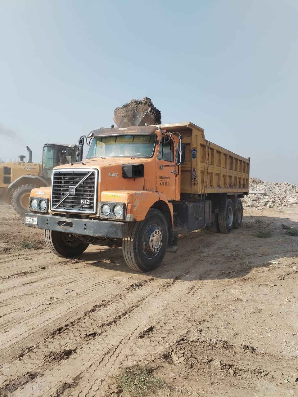 للبيع فالفو موديل 82 مكفوله من كلشي مكينه ان 10 جديده كهربايات شغاله سياره جاهزه  رقم ذيقار بسمي سنويه الماني مشروع وطني سنويه لل 29 كير دبل فقصه  المكان بغداد السعر 16 وبيهه مجال حك الجيه ***********
