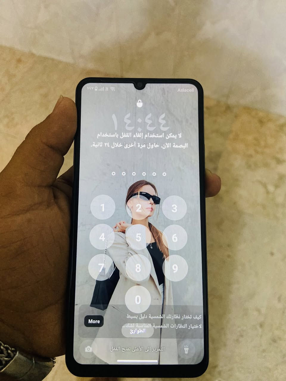 سلام عليكم للبيع او مراوس تليفون ريلمي نوت 70 بصمه وجه وبصمه أصبع بعده جديد بالكارتون مشحون مره وحده بس هواي بي مواصفات عند المكالمات يعزلك الضوضاء الحواليك  ضد الكسر وضد الماء مساحه ٢٥٦ بطاريته شحنه وحده من يومين إلى ٣ايام وهواي موصفات سعره ٣٠٠ لو مراوس شعدك نزلي اتصل عليه واني خادم ***********
