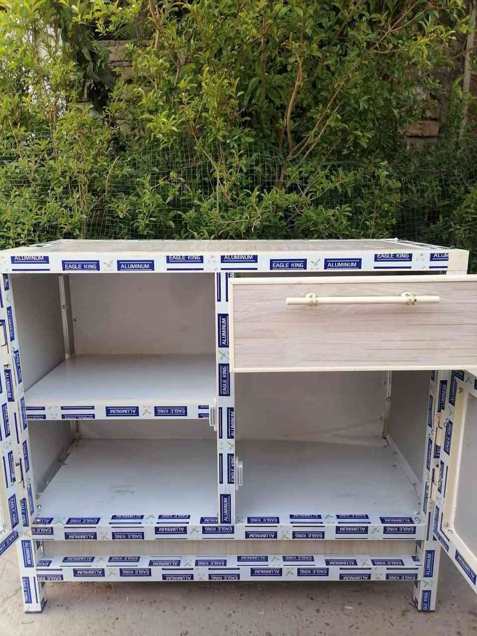 كاونتر ارضي مستخدم نضيف تفصال المنيوم مو سوكي مكان الشعب اكو توصيل الاستفسار خاص او وتساب  ***********
