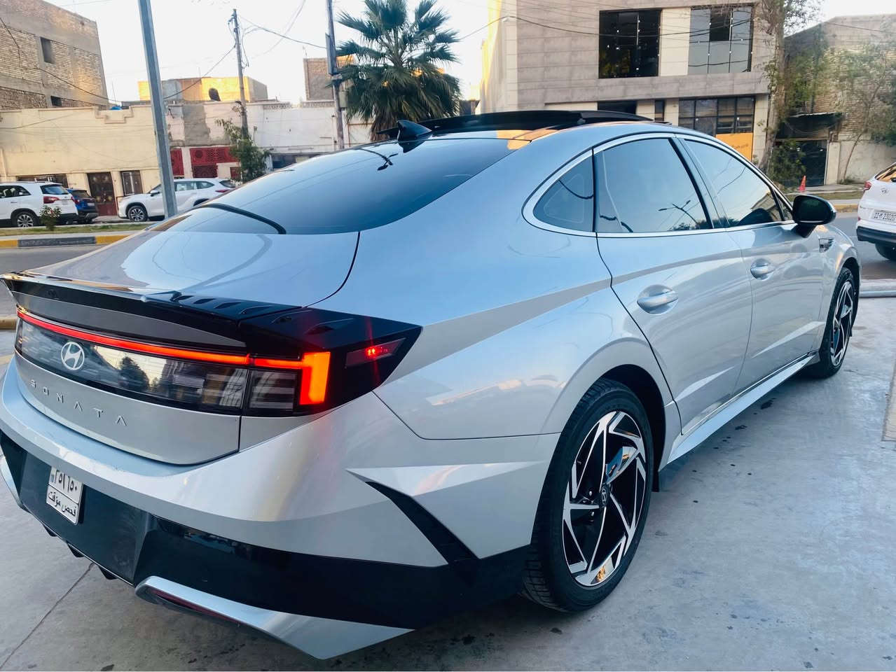 السلام عليكم هونداي سوناتا موديل 2024 فول مواصفات ماشيه 16 حادثهه جانبي بدون دواخل جاملغ وبنيد صبغ فقط رقم الشاصي بالمنشور دخول باسمي مدفوف كمرك وضريبه تريدهه مرقم او بدون رقم مواصفات Sel بلاص كير تعليك بانو راما تدفئه تبريد بالكشن كشن كهرباء بصمه تشغلي عن بعد شمعه لد ويل 19 رادارات اماامي خلفي جانبي شاشه كار بلي مكينه 2500 تنفس طبيعي شاحن واير ليس بك لايت لد سماعات هارمن كار شاشة ترحيب فول تحكم ستيرن شفتات بالستيرن هواي بيهه مواصفات فول السياره عارضهه185 مجال بسيط مكاني بغداد الحريه قرب المول او مستشفى الشرق الاوسط *********** بالعافيه على الياخذهه بغداد, العراق
