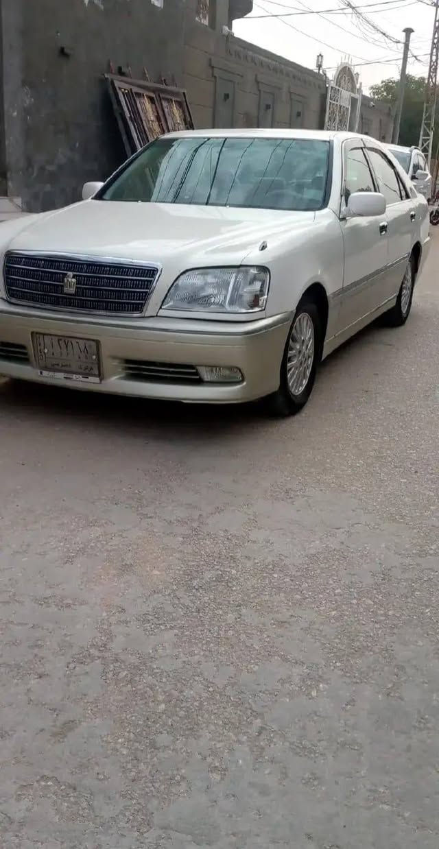 السلام عليكم  للبيع ملكه جديده موديل 2003 رقم كركوك  مامدفوع كمرك  كصه قماره  وكاله عامه بسمي  تحوير نجف. فوك  أو جوه  تخم تأير  حداديه خير من الله السياره جاهزه  ديفور الكبير السعر 80 ورقه. هاتف ***********
