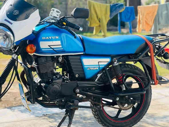 سلام عليكم
دايوان نفخ وكيل البغدادي مكينه مكفوله شرط النعومه و شلعه جيب فيتر تعال افحص كهربائيات كلهه شغاله  100٪ زوج تايرات جدد  
دراجه كامله الف دينار ماذب عليهه
معروضه 1150 بيهه مجال للشراي 
رقمي *********** 
مكان بابل الشوملي قرب صيطرت الخضريات شارع العام
