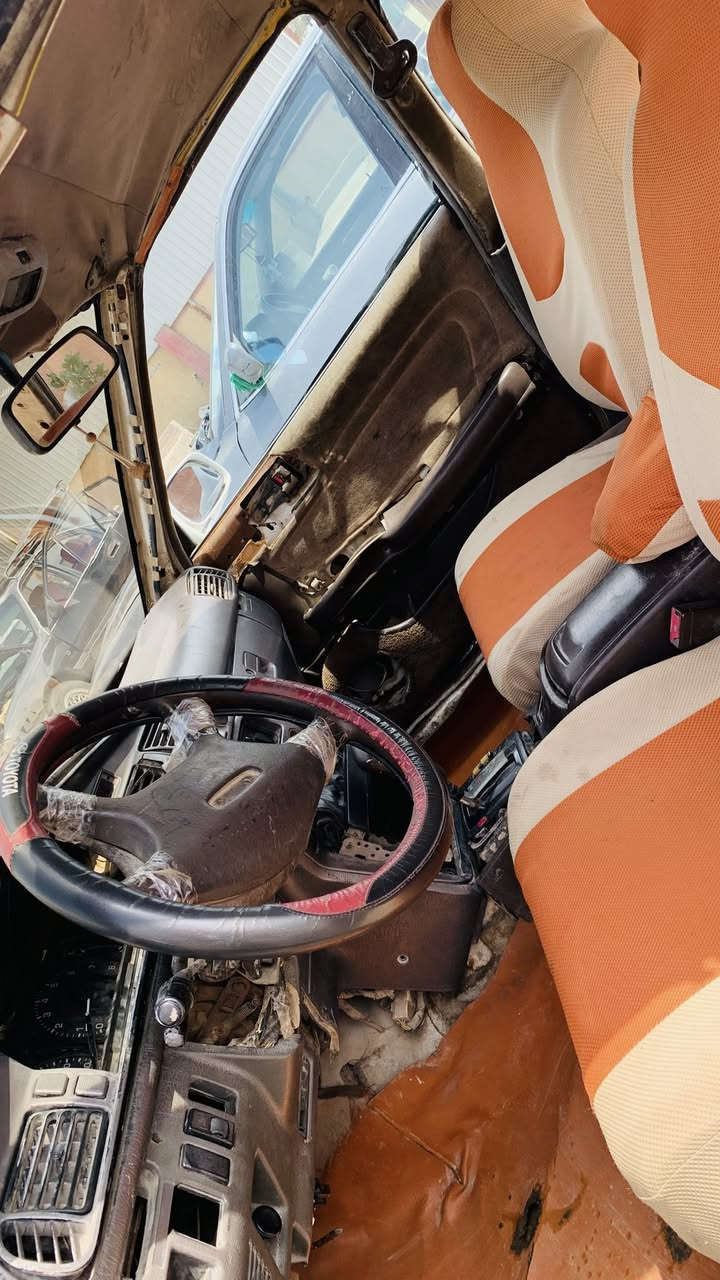 مارك موديل 92 مكينه كير حدايده كله جديد شرط المكينه شك الكاع تخم تاير كهربائيات جام كله شغال رقمها بابل وراعيها هم بايل بس ماواصله من زمان ورقمه ماعندي ابيعك شوف العين سنويه عضم عاج صارلها 5 سنوات من نافذه شراي خابر خاص لا تدخل مروتك وسعرها جداً مناسب 17 ونص وبيها مجال قليل العنوان بابل قرب صيطرة الاثار ***********
