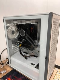 Pc Gbu: Rtx 3060 12Gb+ Ups Falcon 1500 va من رخصة الادمن  السلام عليكم...