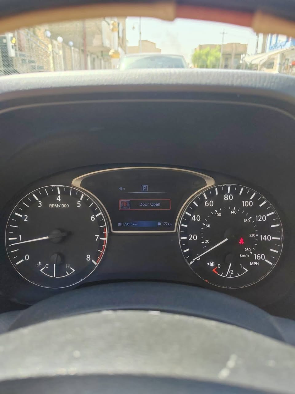 السلام عليكم من رخصة الادمن سيارة نيسان باثفندر 2020 رقم بغداد مداور ثاني ماشية 76 الف كيلو  لون اسود صور الحادث مرفقه للاستفسار مراسله على الخاص او الاتصال على الرقم *********** معروضه 185 ورقه مكان السيارة بالناصرية
