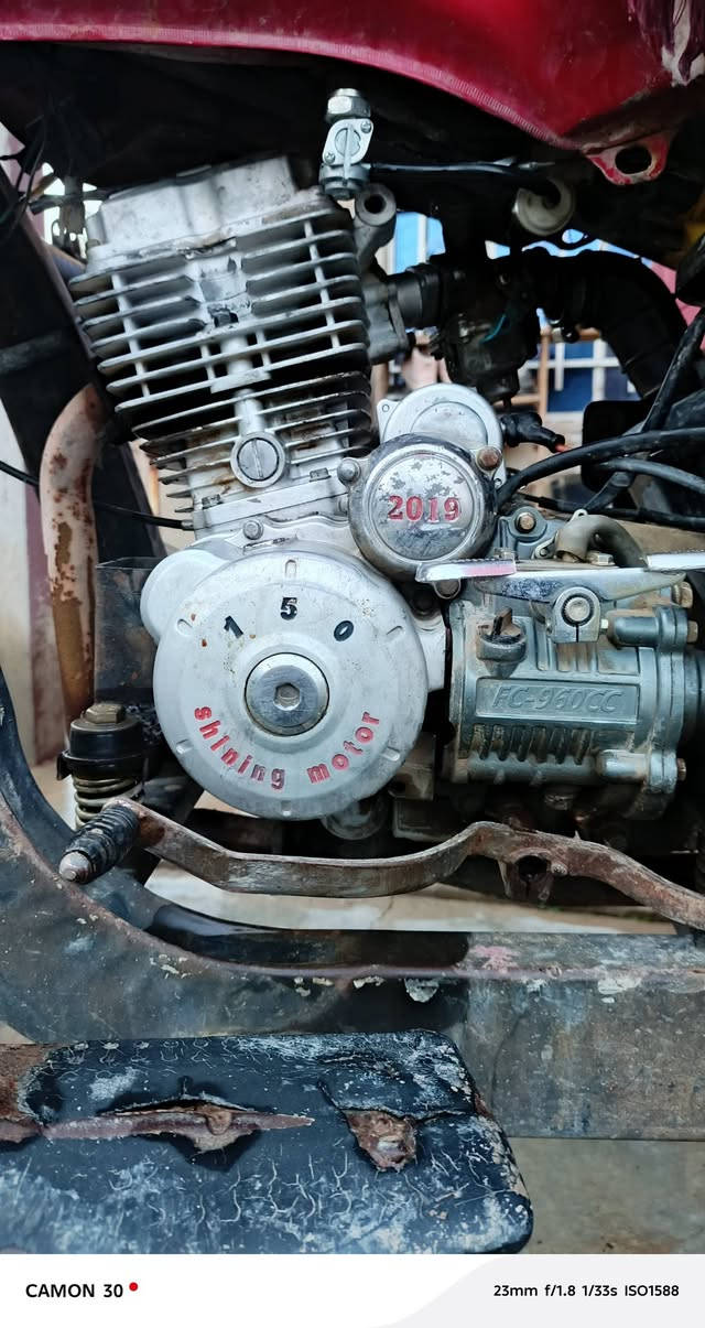 السلام عليكم
ستوته بعيره للبيع موديل 2019 محرك مفتوح معمر جديد لا صرف ولا تبخير ستوته نضيفه وحلوه تواير جدد باتري جديد ستوته جاهزه السعر. 875. مكان قاطع السبعاويين
 دويزات للستفسار. ***********
