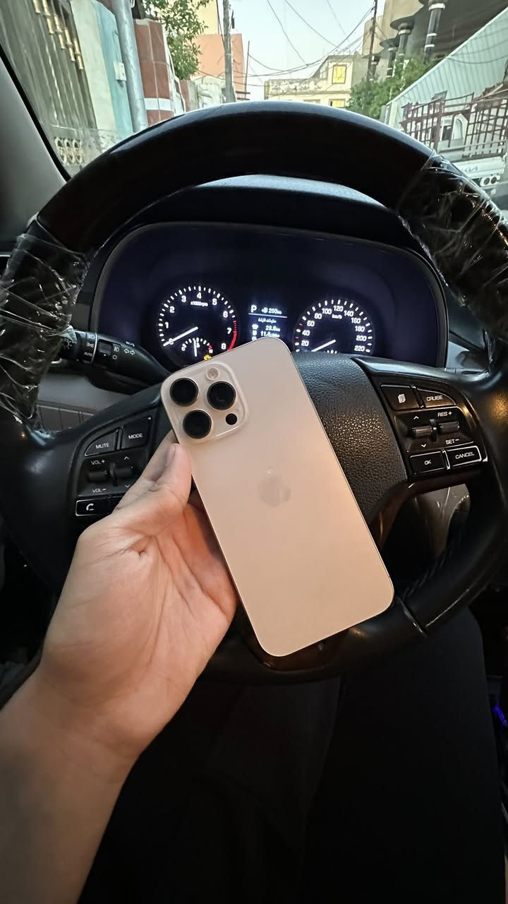 للبيع Iphone 16 pro max – سعة 256GB
اللون: ديزيرت تيانيوم (الصحراوي)
نسبة البطارية: 99%
عدد الدورات:189
الجهاز شرق اوسط بعدة بضمان ابل ينتهي بشهر ال9 يعني مستخدم اقل ال6 اشهر 
الجهاز كلش نضيف اخو الجديد استخدام بسيط 
💰 السعر: 1٫450٫000 دينار وبي مجال 
📍 الموقع: بابل

للاستفسار يرجى التواصل على الخاص او على رقم الهاتف:
***********
