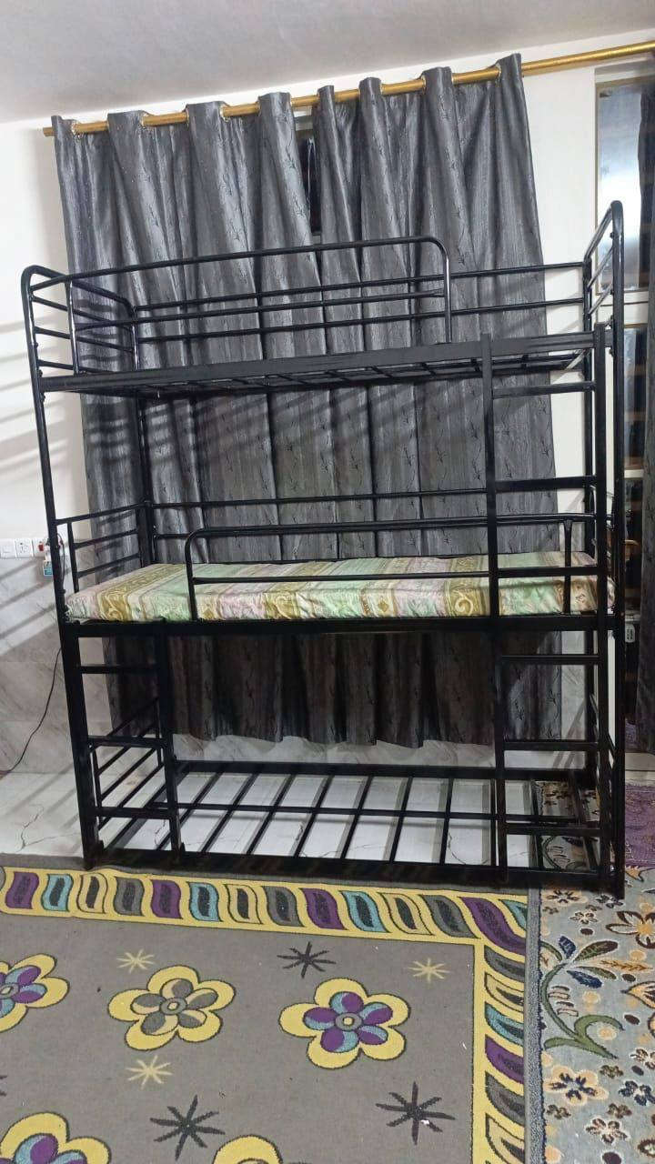 سرير حديد 3 طابق اسود او ابيض
ثلاث طوابق ب 286
🌹 
توصيل بغداد 5اطراف10 محافظات25


**إذا كنت صاحب هذا الإعلان وتريد حذفه لأي سبب، رجاءا أرسل رسالة إلى الدعم الفني**