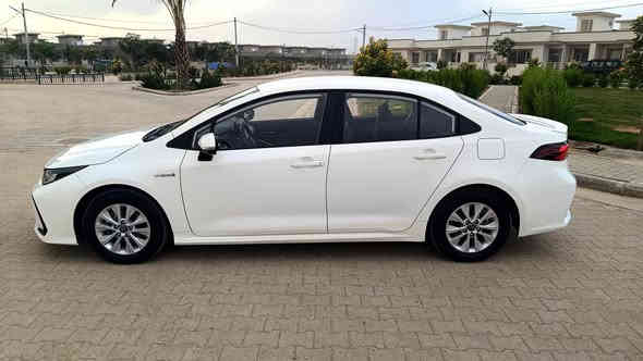 كورلا هايبرد موديل 20024
ماشيه 19 الف مكفوله من كلشي 
السعر 155 بيها مجال 
اتصال ***********
