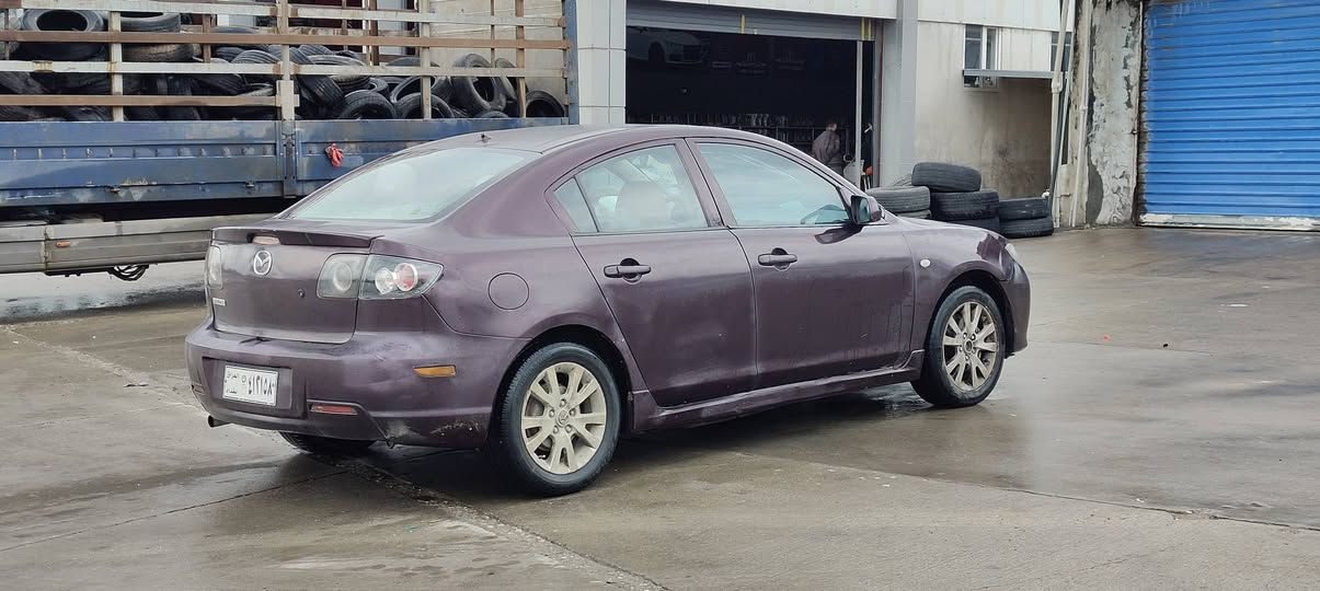 mazda3 مۆدێلی ٢٠١٠
ژ.م ***********یان***********
شوێن سلێمانی نرخی ٣٧گەڵا قفڵ
گێڕ تۆماتیک گێڕو مەکینەی بەشەرت
سەیارەکە بێسەرەتایە ساغە موس و بڕاوە  نیە و دەعم و لێدراوی نیه 
حیزام بۆیاخە
تاغم پێشی تندوو تۆڵە 
تەبریدی بەشرت
جام کارەبا و ناوزەرد و سڵایدە السليمانية, العراق
