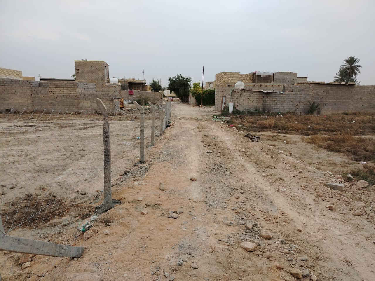 قطعة أرض للبيع المساحه 750 متر الحولي مقابل حي العسكري الاستفسار 0780334538       
.***********
