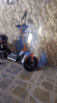 دراجه شحن R9 موديل 2025 درج نضيف بل كرتون جديد درج قرضها كله موج سل وا...