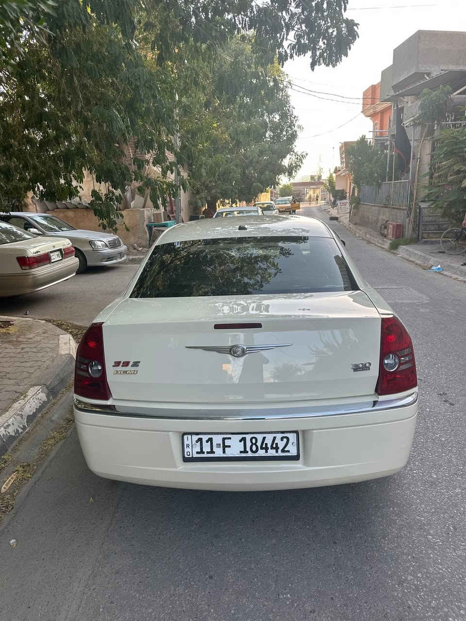 اوباما 10 فول رقم بغداد بسمي ضربه امريكا جملغ وبنيد بدون شواصي وبل العراق قطعتين بس السعر 127 وبيه مجال 
***********
