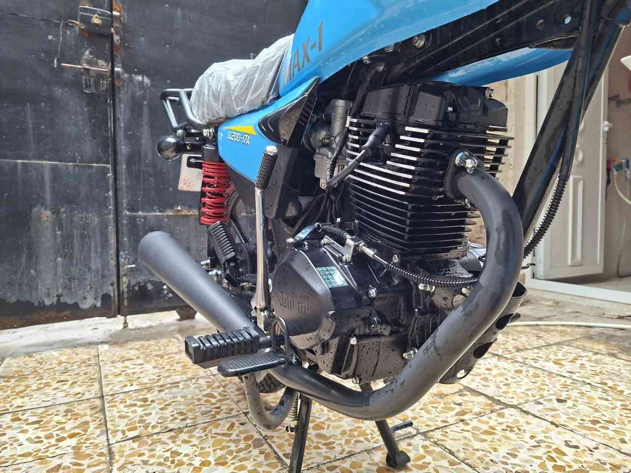 سونلنك ماكس الاصلي للبيع
دراجة اخت الزيو ماشيه ١٩٠٠ فقط ما متشغله دلفري ابد
استخدام شخصي والدهن كله امزويل وحتى التايرات ما مبنچره ابد
نضيفه كلش حتى شخط ما بيها والصور تحكم
وكل نقص ما بيها گبل للشارع
مكينة ٢٠٠ وبقية مواصفاتها معروفة
مكاني بغداد الحسينية ويوجد توصيل لمناطق بغداد القريبة بجهة الرصافة
***********

السعر مليون و٥٠ وبيها مجال ان شاء الله
