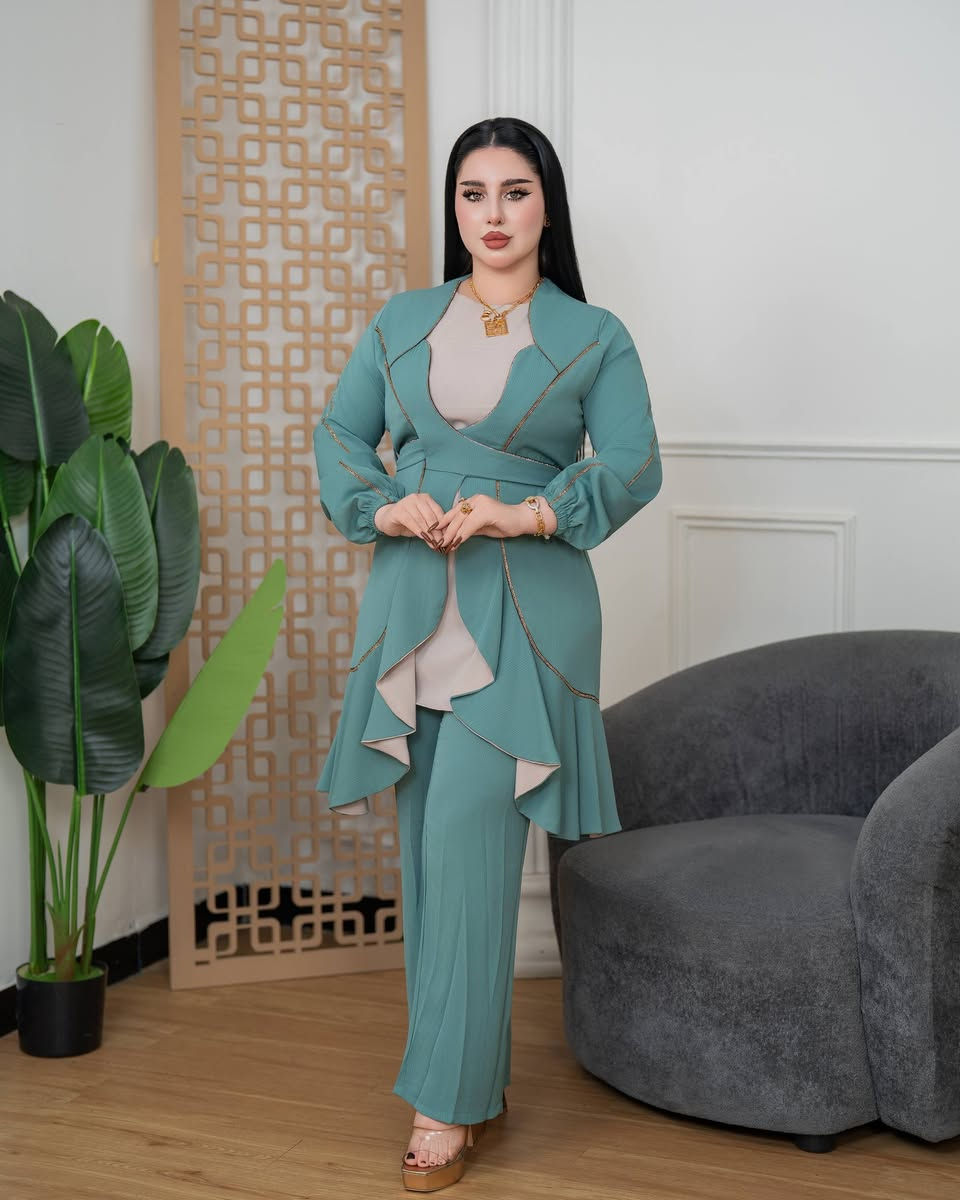 طقم يجنن 🔥😍
للحجز على واتساب الرقم
***********
السعر ٥٠ وتوصيل مجاني
القياسات :-  من وزن 60 الى وزن 100
ج .
