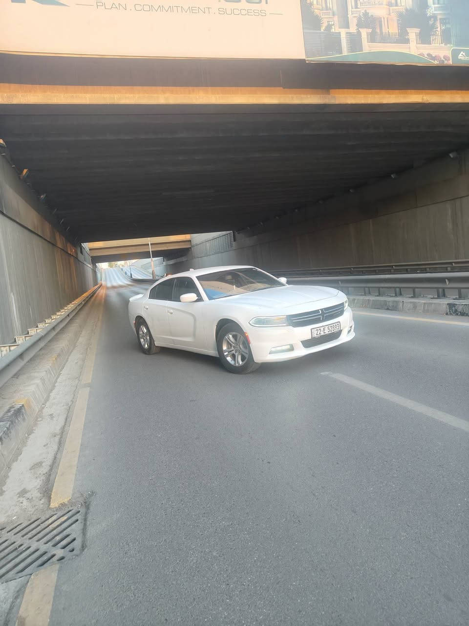 جاجر 2017  sxt
بدون صبغ فقط جاملغ كلير من امريكا 
حداديه طخم تاير جديد عليها صيانه جديده 
سياره داخله العراق ماشيه 60 m 
حاليا ماشيه 104 
السعر 208 
رقم الهاتف ***********
هزه وسنويه 2027
سياره مكانها الموصل
