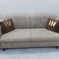 ٨ مقاعد • كنب