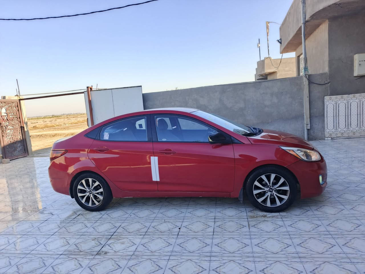 هونداي اكسنت موديل 2016 رقم ذي قار حره تحويل ثاني يوم مشروع وطني وارد مريكي مكفوله من الضربه والتبديل بيه بس دوسه صبغ  فقط والباقي كفاله عامه مكينه 1600 مكينه وكير وحداديه وتبريد وتخم تايرات كله مكفول سياره جاهزه مال جناي بمعنه الكلمه مواصفات نص فول  سياره استخدام شخصي من الدوام إلى البيت فقط مكان سياره ناصريه سعر 93بيه مجال قليل رقم الهاتف ***********أنه مكلف بل نشر خابر راعيه بيك خير وتدلل
