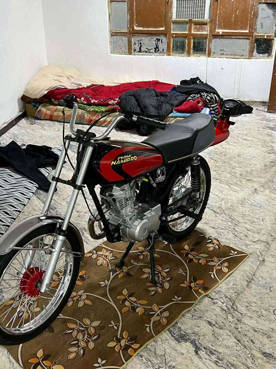 سلام عليكم دراجه اصولي لبيع او مراوس بدايون وطي فرق ايراني بليته صفح شاصيه 16 احمد شهاب ومحول يم عقيل الربيعي  وتعمير جديد مكاني نجف حي لمكرمه ***********
