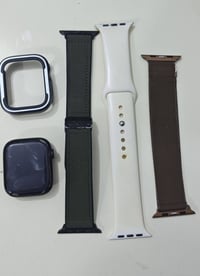 سيريس 7 مستخدم نظيف سير اصلي  +سير احتياط عدد2 +درع +شاحنه  + شاحن ماك...