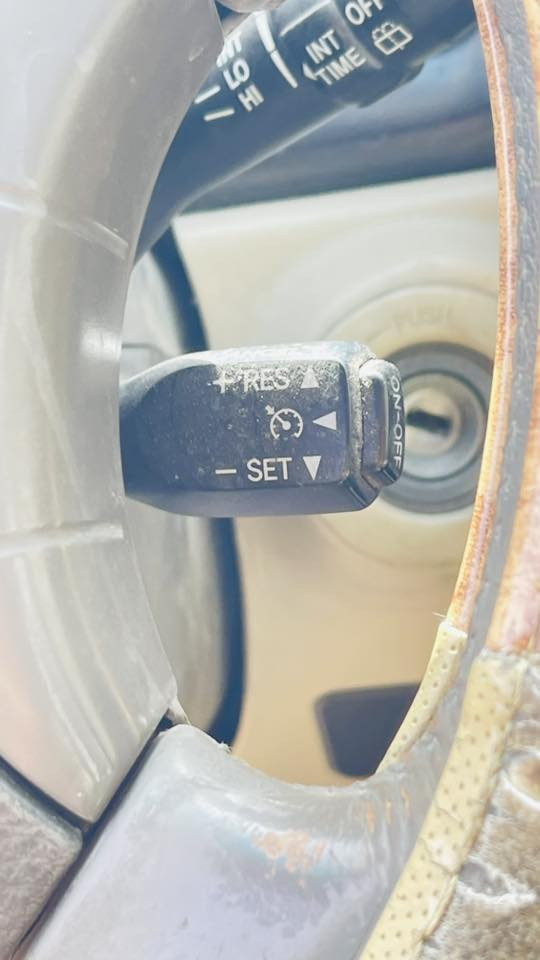 برادو 2008 فول موصفات vx دبل اكسن دبل تانكي فور ويل 7 راكب 6 سلندر كشنات كهرباء وتدفئة كهربائي مرايات شفط واشاير بل مري كروس سرعة فتحة بل سقف سيارا جديد بدون صبغ بدون ضربة محرك كير شرط بس بي تكشير شوية بسقف سعرها 173 بي مجال ***********وتساب
