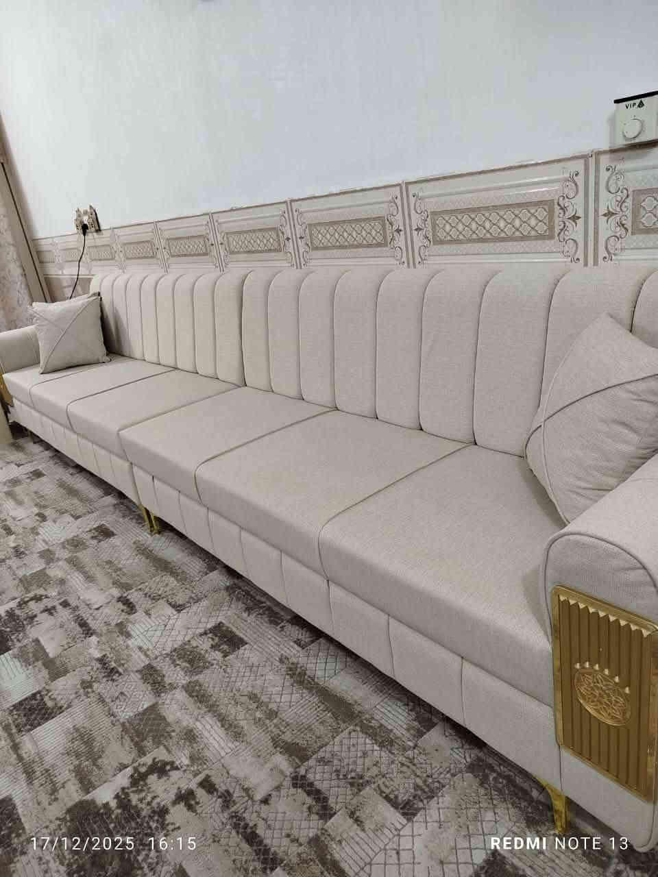 نعرض عملنا ديوان نجاره ودوشمه حسب طلب الزبون نتمنى ان ينال اعجابكم عنوان خانقين بختياري مقابيل الكوميته ***********
