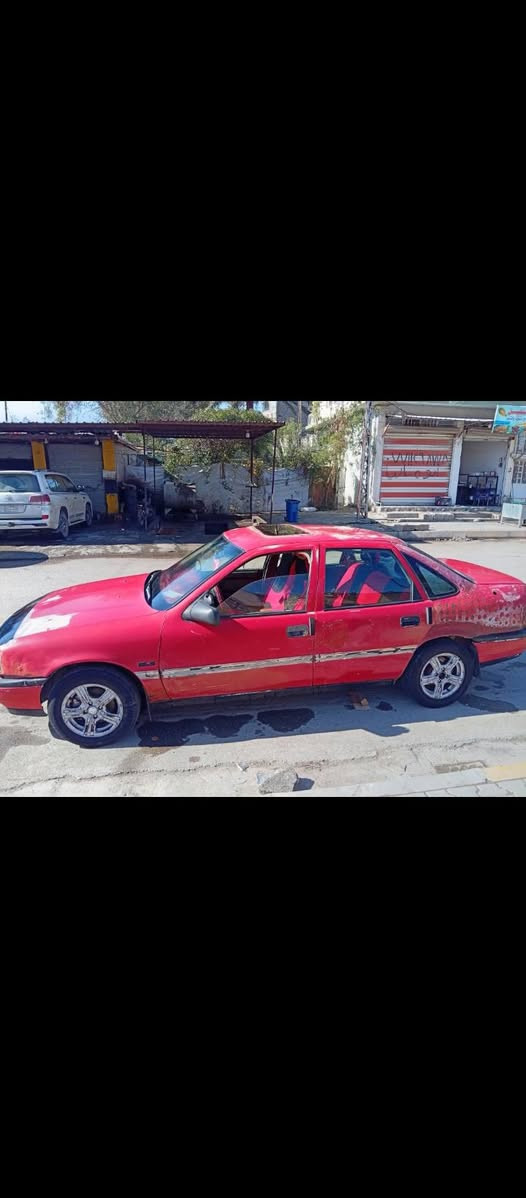 اوبل فكترا للبيع حائز ثالث فقط وكاله وترايك وين متريد مكينه ٢٠ المرغوب كيرها شرط تخم تاير سياره كاعده وحلوه مال شغل مال بيت توديك وترجعك وزياده
السعر 13 ورقه بعقوبه التحرير 
***********
