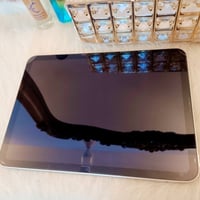 ايباد ١١ • ١٢٨ • بطارية ٩٥%