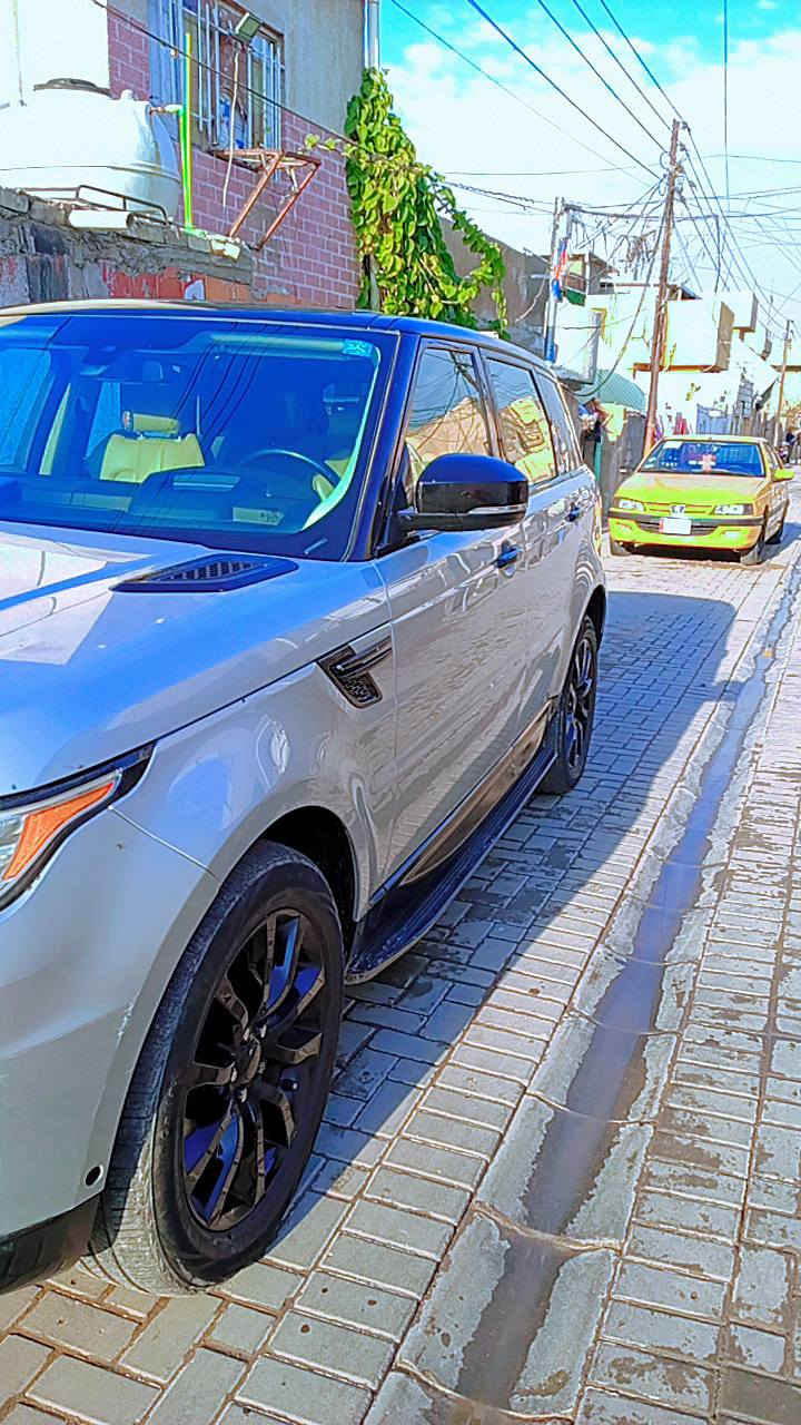 من رخصه الادمن
ـ السلام عليكم

ـ Range Rover Sport 2016 أمريكي كلين مكفوله من الحادث 

ـ سبعه راكب 

ـ محرك ٦ سلندر المرغوب سبورت

ـ ماشيه ٧٢ الف كيلو

ـ داخل بيجي

ـ كشنات تدفئه

ـ كشنات جلد بيجي

ـ ٣ بصمات

ـ حساسات جانبيه وخلفيه

ـ بانوراما 

وبقيه المواصفات معروفه 

السياره ما شالله نضيفه

ـ السعر٢٨٥ ورقه قفل

العنوان بغداد البياع 

هـ ***********
