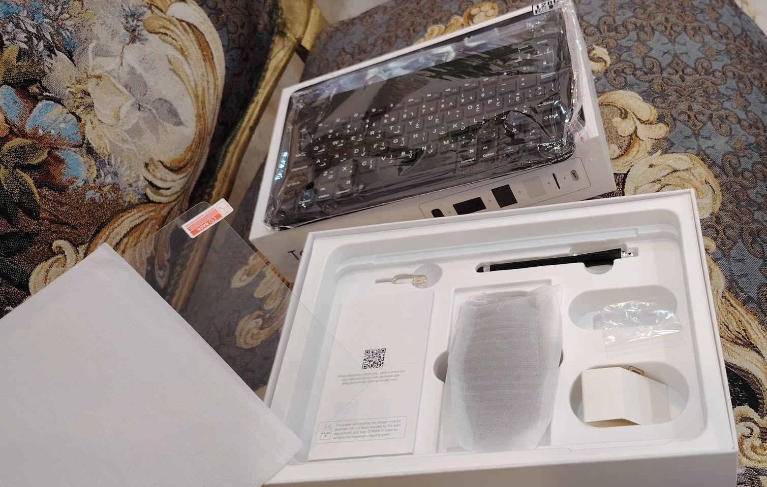 سلام عليكم تاب او باد بلاك فيو 60 pro ذاكره 128 البطاريه بسعه 7700 التاب بعده جديد بعده بلزكه الوكاله مال شاشه كامل ملحقات الكارتونه وماوس وكيبورد وقلم ولزكه شاشه بعدهن ما مفتوحات تجي تفحص وتاخذ السعر 135 وبي مجال مكاني محموديه ***********واتس اب او (فيس بوك) 👍🏻
