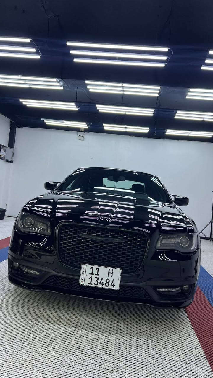 اوباما مديل 19 مكينه 3600 دفع رباعي سياره ع وظع الشركه بيه اربع قطع صبغ سياره مكانه بغداد.جاهزة ع اخر شي مامتواجد ع نت اتصل *********** ولاتراسلني اتريده اتصل رجائن
