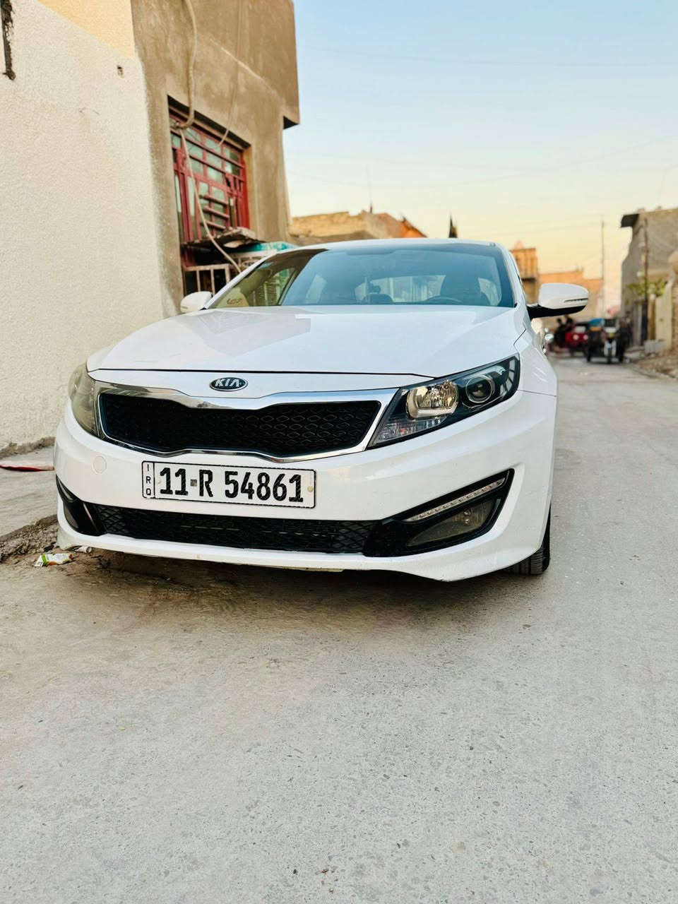 اوبتيما موديل ١٤ خليجي مكينه ٢٠٠ دوش بيهه صفحه صبغ بدون دواخل السعر 115 سياره جاهزه تخم تاير صدر جديد ***********
