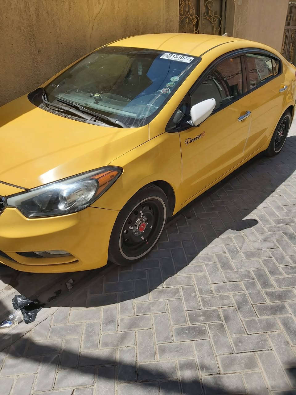 يا الله السلام عليكم فورتي 15
مكينه 1800 دوش كير AT 
نص فول 
شاشه جبيره 
كأمره 
تبريد تخم تاير جديد 
منضومت غاز 
تحكم بل ستيرن 
امصفره هيه وغرامات 
حادثه قبق الصندوك والجاملغ الخلفي نفسه مصلح

السعر 108 
انتصل على الرقم 
***********
