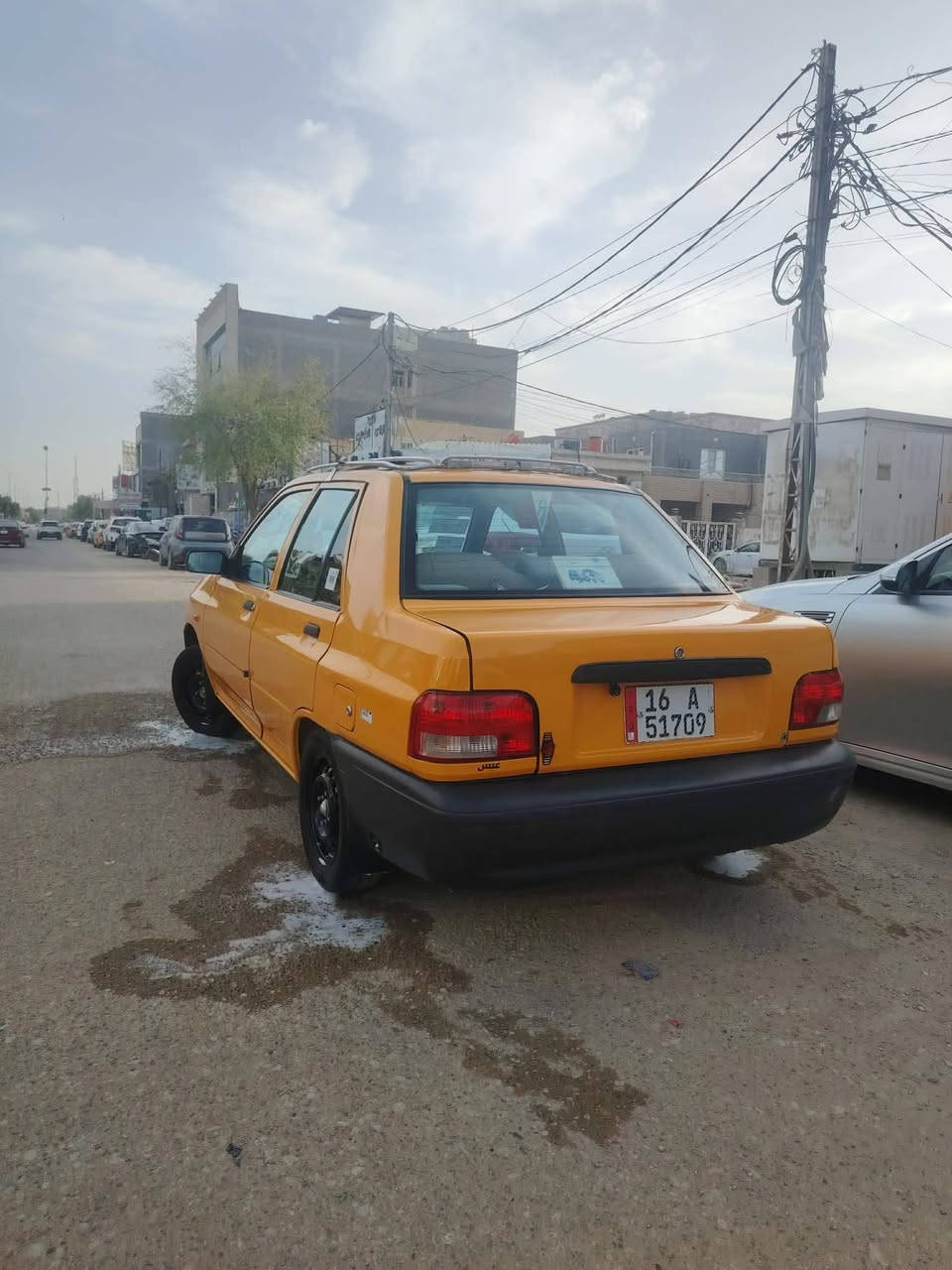 سلام عليكم سايبه مديل ٢٥ غاز بانزين
السياره جاهزه كير مكينه حداديه تخم تاير تبريد ثلج يعني جاهزه عله اخر حبايه مابيه غير بس الي مأشر علي بلصوره بارد فقط  السوبايه مو وياه مكلف بلنشر مكان مركز  ديوانيه السعر ب ٧٢ وبيه مجال حك الجيه  رقم تلفون ***********
