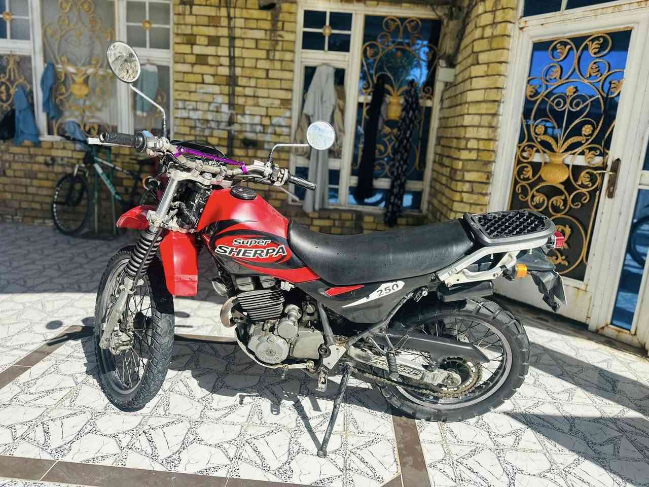 ‏سلام عليكم دراجة للبيع كاوسكي ربع مرقم العنوان علي الشرقي ***********
