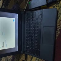 لابتوب DELL • قطعتين • بطاريات ضعيفة