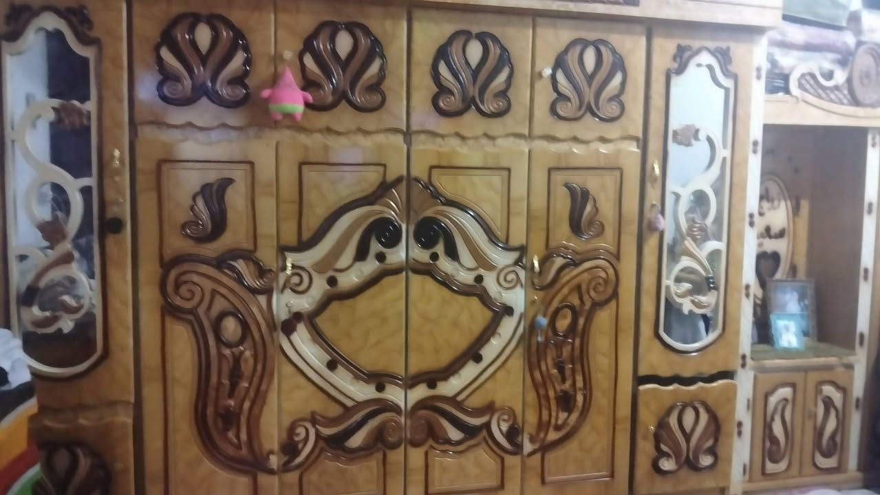 غرفة للبيع ناصرية اسكان الصناعي السعر 500
***********
