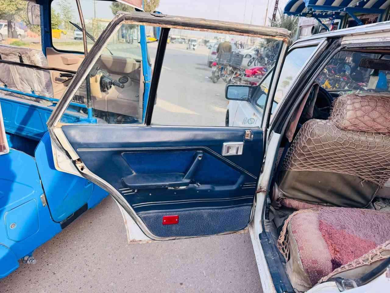 للبيع سوبر ٨٥ مكينه بيها صوت الكير جديد مكان السياره ذي قار النصر  
السعر ٢٧ وبيها مجال رقم كربلاء نكليزي باسمي غرفتها نضيفه والبدي موضح بالصور للاستفسار الاتصال ***********
