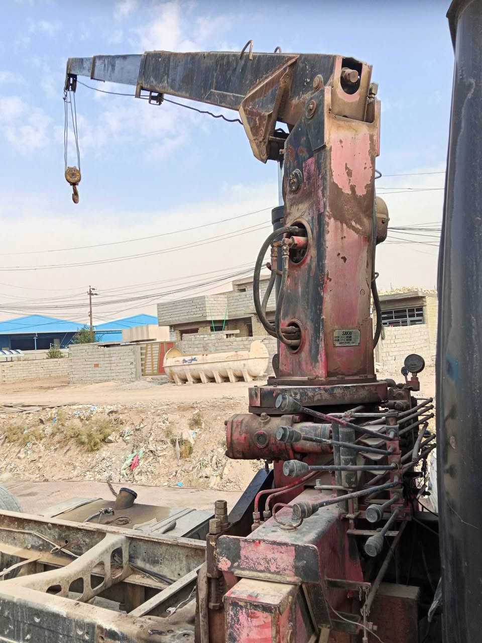 السلام عليكم كرين للبيع طنين ونص سلايتين ***********
