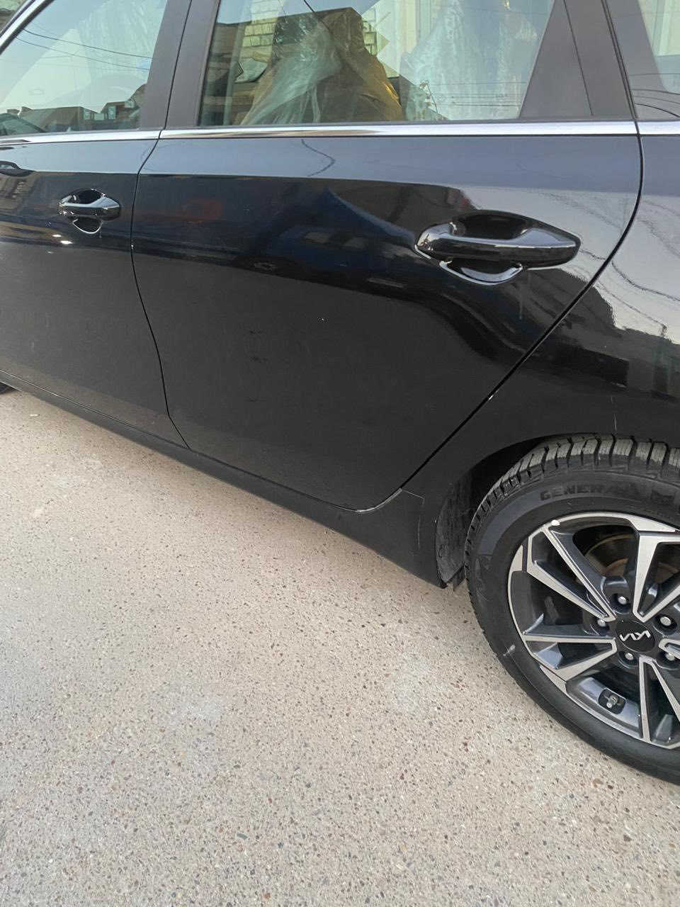 كيا فورتي موديل 23 رقم اربيل تحويل ثاني يوم
السيارة قطعة وحدة فقط بدون ايرباك 

جاملغ مثل ماموضح بالصور 

مواصفات السيارة 

رادارات 

توقف ذاتي 

3 أنظمة سياقة 

شحن لاسلكي 

اشاير بالمري 

تدفئة مقاعد 

تدفئة مقود 

السيارة جديدة وخير من الله مناقصها شي

واحلى من الصور 

مكانها بغداد 

سعرها : 15،800 وبيها مجال 

158$ 

***********
