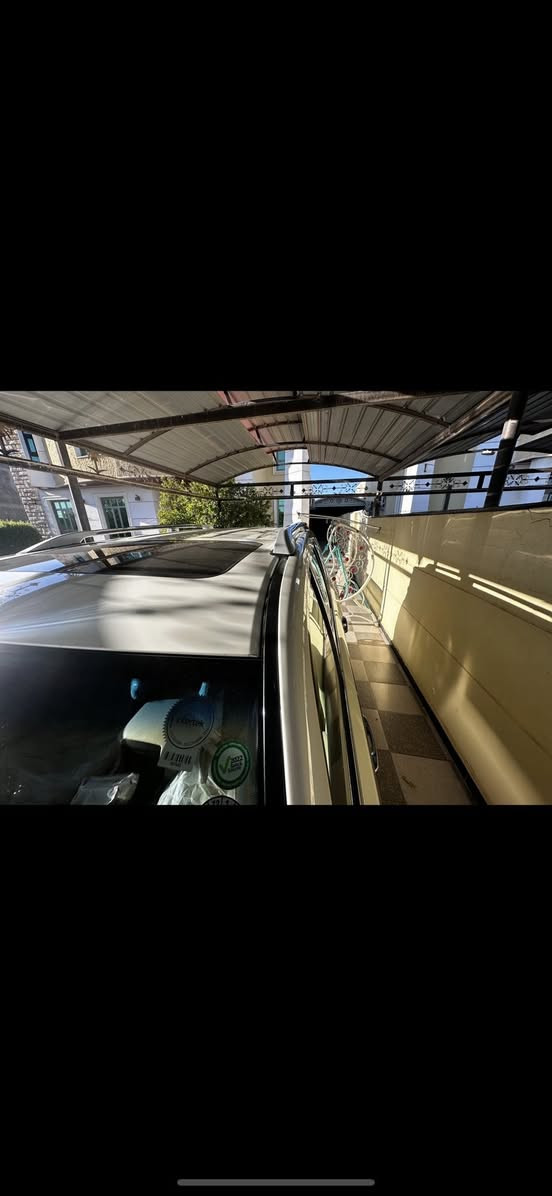 لاندكروز ٢٠٢١ ساز اصل
٣ شاشات وتحكمات جهتين شاشات ليزريه 
كامرات ٣٦٠ درجه وحساسات اماميه خلفيه ورادار فول مواصفات محرك٦ سلندر
ماشيه ١٠٠ الف مغلفه ppf
مكفوله كفاله عامه السياره كلش نظيفه 
معروضه5 شدات ونص 
*********** رقمي 
مرقمه اربيل باسمي سنويه وهزه وكلشي جديد قبل شهر جددتهم 
تخم تاير قبل اقل شهر شديته وصيانه كامله معروفه مواصفات الفول ...
