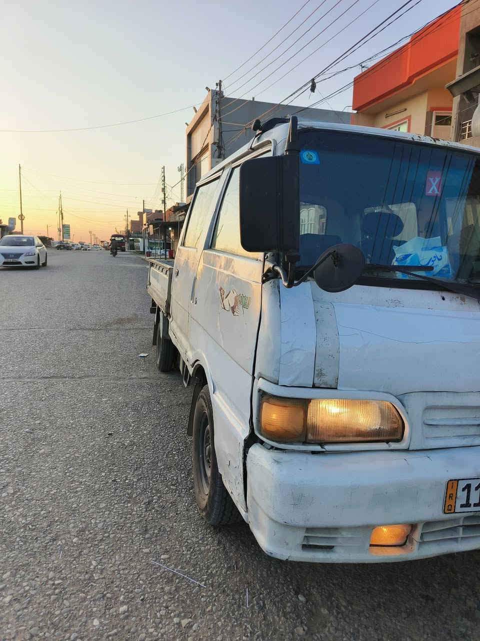 السلام عليكم🌹
من رخصة الادمن
كيا دبل قمارة باسمي 
رقم جديد وهوة جديدة 
موديل ١٩٩٦
تخم تاير جديد 
*********** واتساب 
السعر 55$
