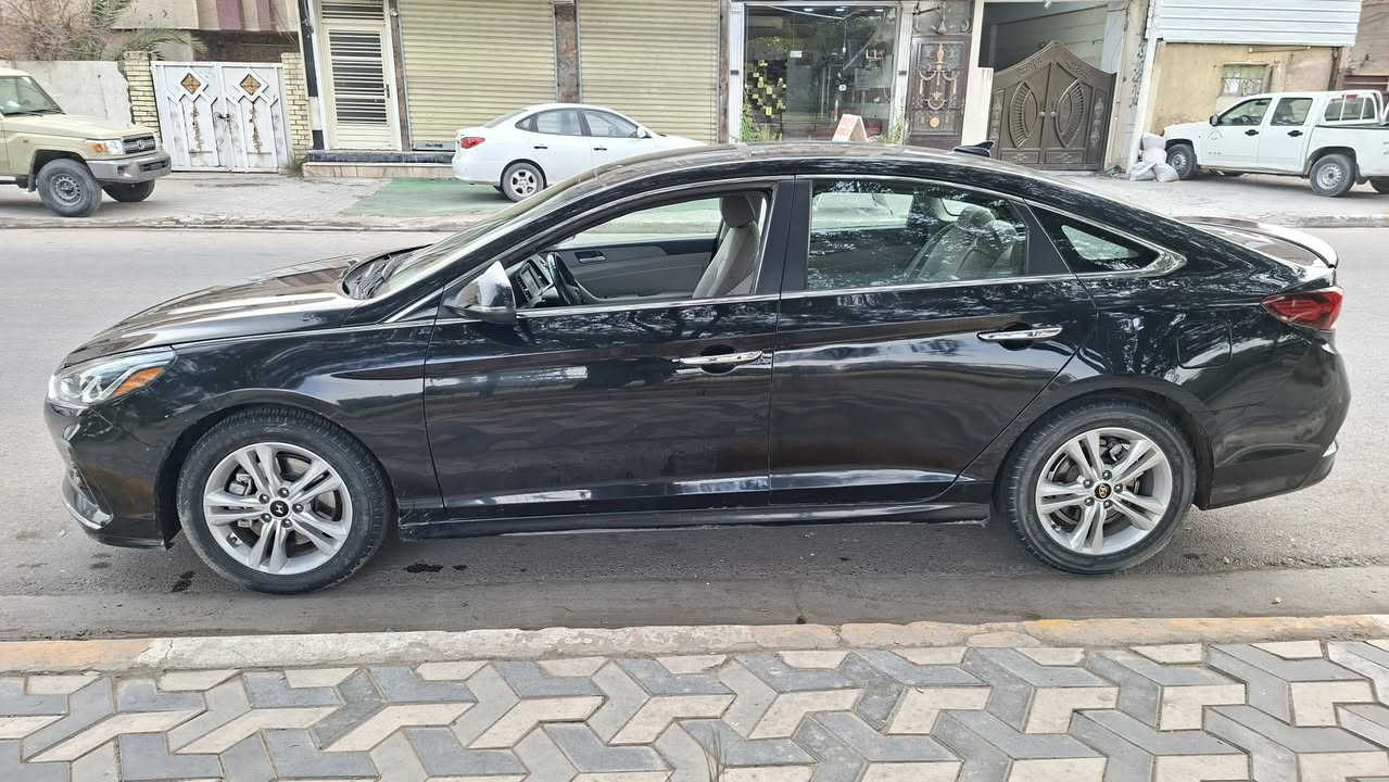 السلام عليكم سوناته 2018 وارد امريكي حادثها جاملغ امامي جهت لسايق والباب الخلفي السايق شبرين مواصفات تحكم ستيرن جهتين بصمه ابواب شاشه كبيره حساس خلفي امامي حساس بلمري حجم المحرك 2.4 جي دي اي اشاير بلمري لايت زنون كشن كهربائي ويل كروم


**إذا كنت صاحب هذا الإعلان وتريد حذفه لأي سبب، رجاءا أرسل رسالة إلى الدعم الفني**