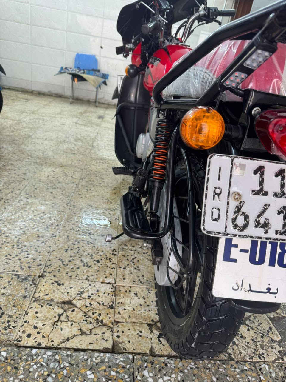 سلام عليكم بوكسر 23نازلة بل 24ماشية 41مكفولة من كلشي سنوية تحويل ثاني يوم بكاني بغداد حي الجهاد ٢٥٠٠وبيهة مجال ***********
