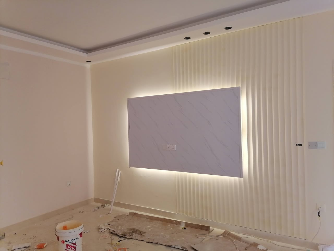 السلام عليكم
عمل الديكورات والاصباغ كافه
سقوف ثانويه جبسن بورك
بديل الرخام بديل الخشب
كافه الديكورات 
في جميع مناطق بغداد
للأستفسار  ***********
