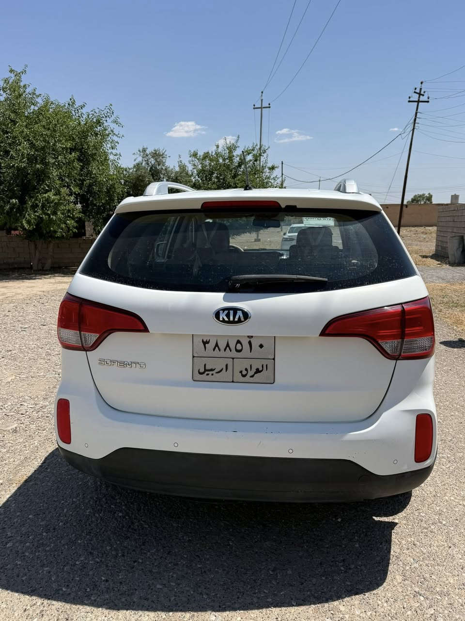 السلام عليكم سورنتو خليجي موديل ٢٠١٥ ابيض رقم اربيل بأسمي ماشية ٩٣ الف كيلو حقيقي السيارة فول بصمة  محرك دوش ٤ سلندر محركها مفتوح سيارة جديده مال بيت بدون ارباك الضرر تبديل القطع من اصلي الى تجاري بدون اي حادث بدون دواخل سياره نضيفة السعر ١٤٠ وبيها مجال مكان السياره صلاح الدين العلم للاستفسار ***********
***********
