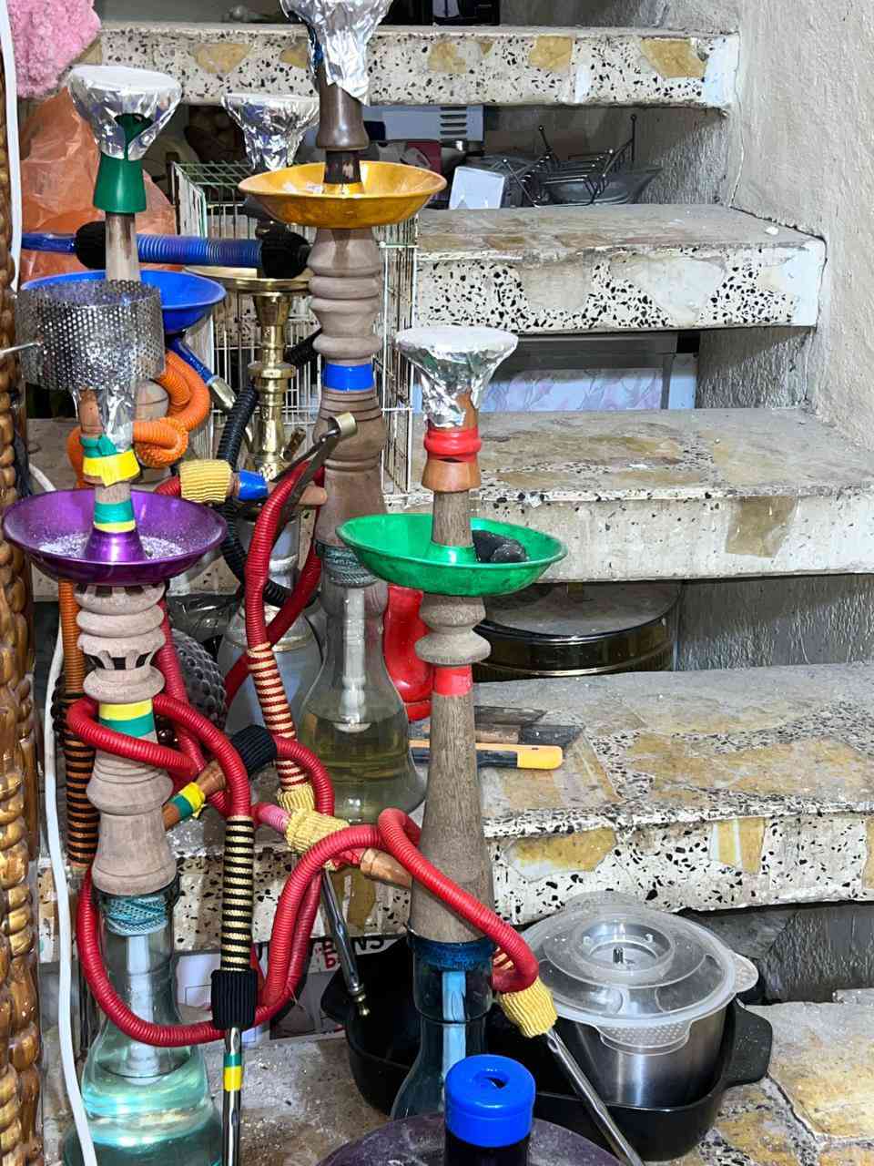 غراض كوفي كامله للبيع جمبر تسكام ونراكيل بابليه كامله ونراكيل خشب كاملات سعر خاص. وبيهن مجال *********** رقمي
