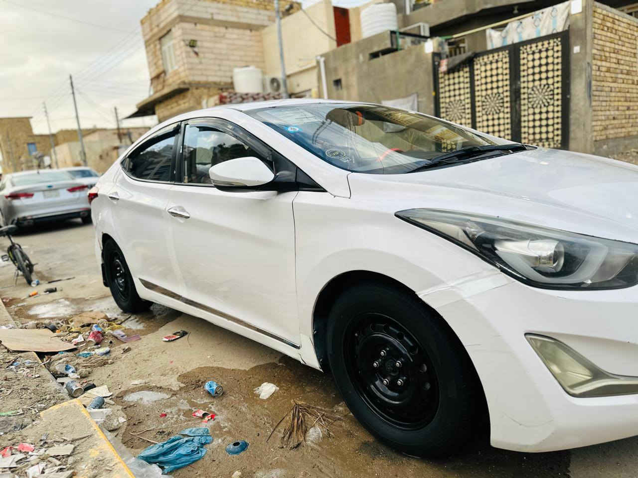 السلام عليكم
النترا اللبيع 2015 خليجي محرك 1800
فول مواصفات عده البصمه السياره حلوه 
السياره باسمي مداور ثاني يوم 
ضربته بيبان اثنين وشويه بالمدكر لامامي او بيه صبغ ..
شواصي حوض وللغد مكفول خاليه من العيب الشرعي 
للعلم تبريدها ثلج بس صار بيه خلل بدايت الشتاء وعفته 
والفحص موجود عندي يم كريم حسون 
السعر 105
الرقم
***********
المكان ذي قار سوك الشيوخ
