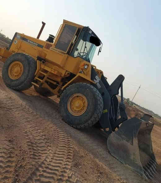 للبيع - بۆ فرۆشتن رەقم سلێمانی
———————
شفل : VOLVO
حجم : L90C
مودیل :1997
مکان   :اربیل قضا ٕخبات معرض باران
—————————
بۆ زانیاری زیاتر پەیوەندی بکەن بەم ژمارە تەلەفۆنە 

***********
***********
