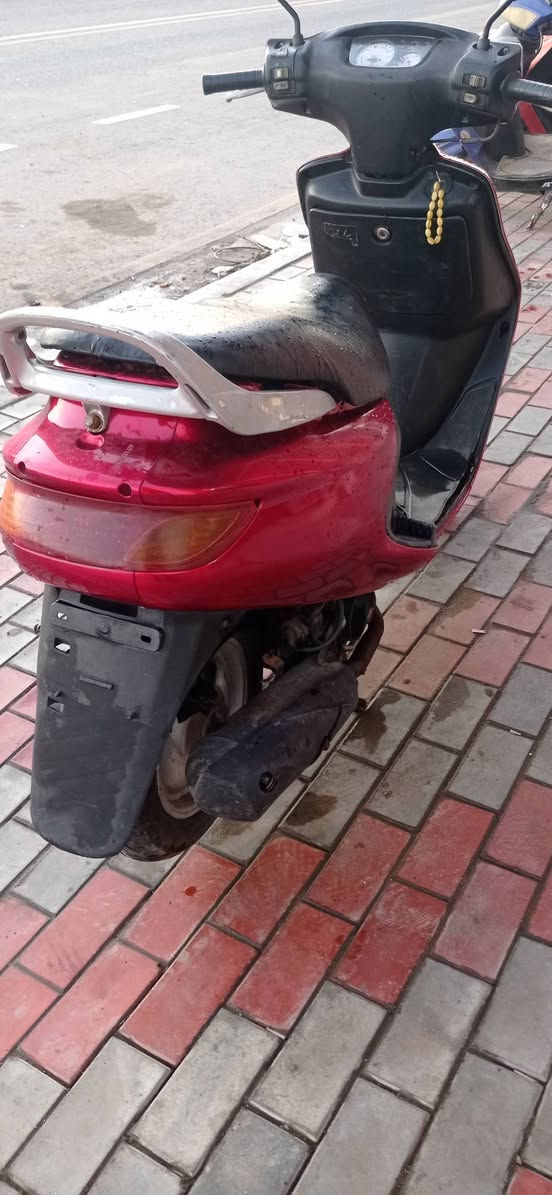 دراجة فراشة مال حاوية نضيفة كلش
مكينة ناعمة كلش دراجة بلادية نكرة سلف هندر شغال كهربائيات كلها شغاله لايت هورن سلف بكلايت دشبول اشاير كلة شغال 
دراجة ما ناقصهة برغي سعر 650
*********** كربلاء حي الوفاء
